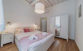 32 Nero - Florence Apartment San Niccolo