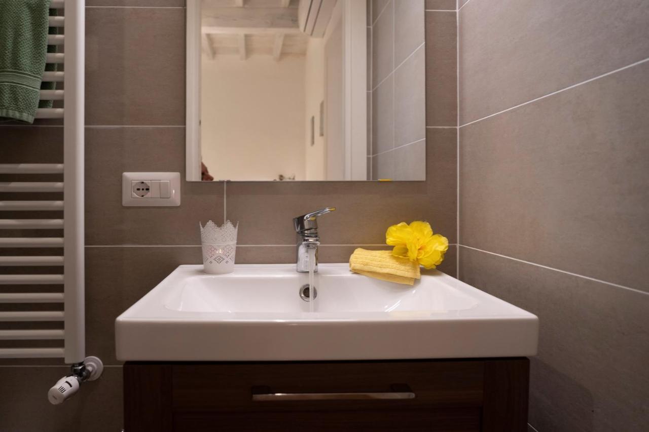32 Nero - Florence Apartment San Niccolo Extérieur photo