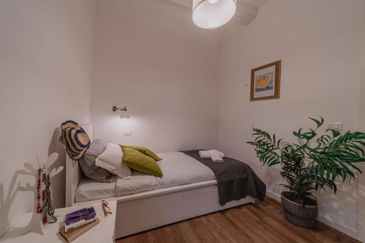 32 Nero - Florence Apartment San Niccolo Extérieur photo